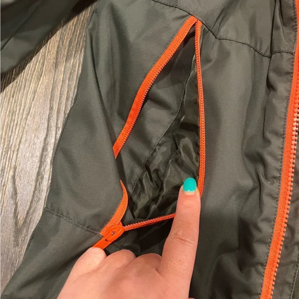 H&M Boys Windbreaker Jacket Full-Zip Lined Zipper Pockets Black Orange Size 7-8Y